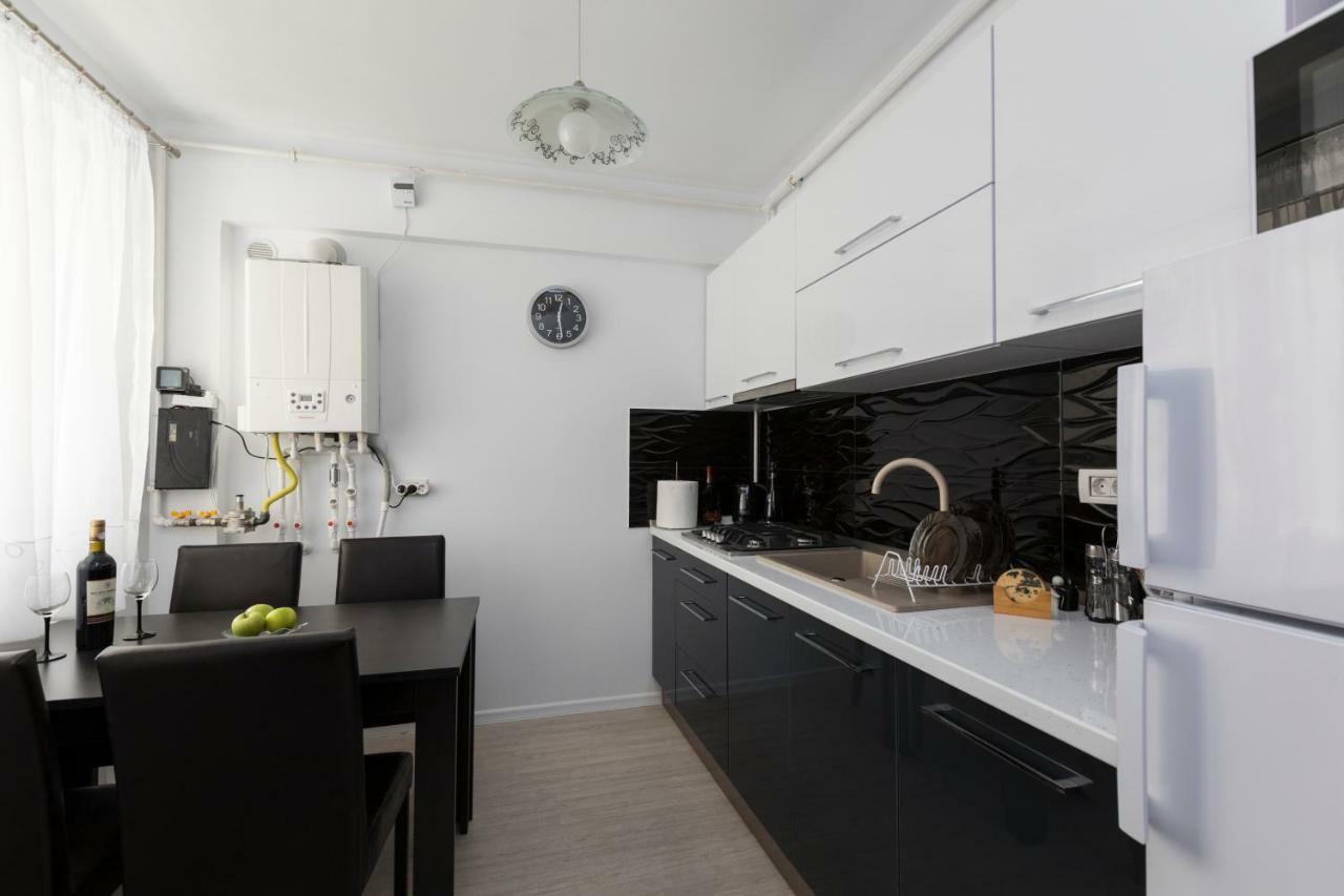 Sorin Residence นาโวดาริ ภายนอก รูปภาพ